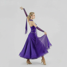 Load image into Gallery viewer, Dress Pattern 450