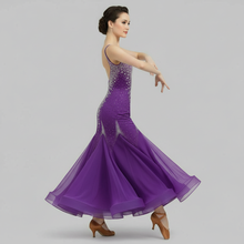 Load image into Gallery viewer, Dress Pattern 477